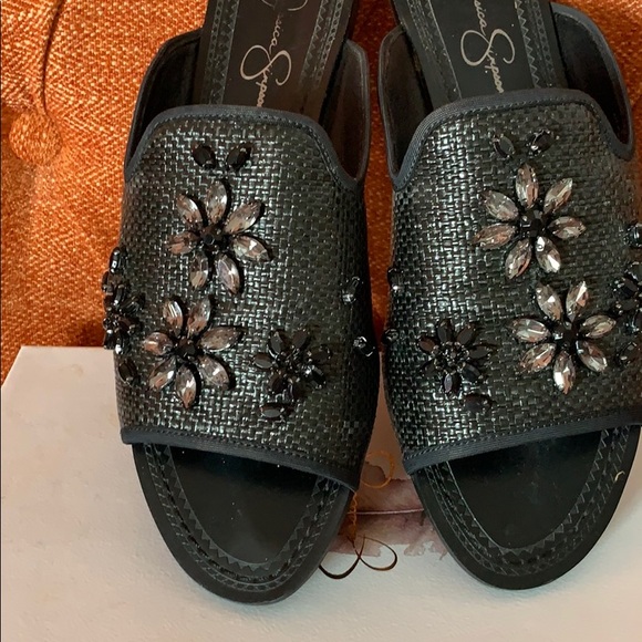 Shoe - Picture 5 of 6